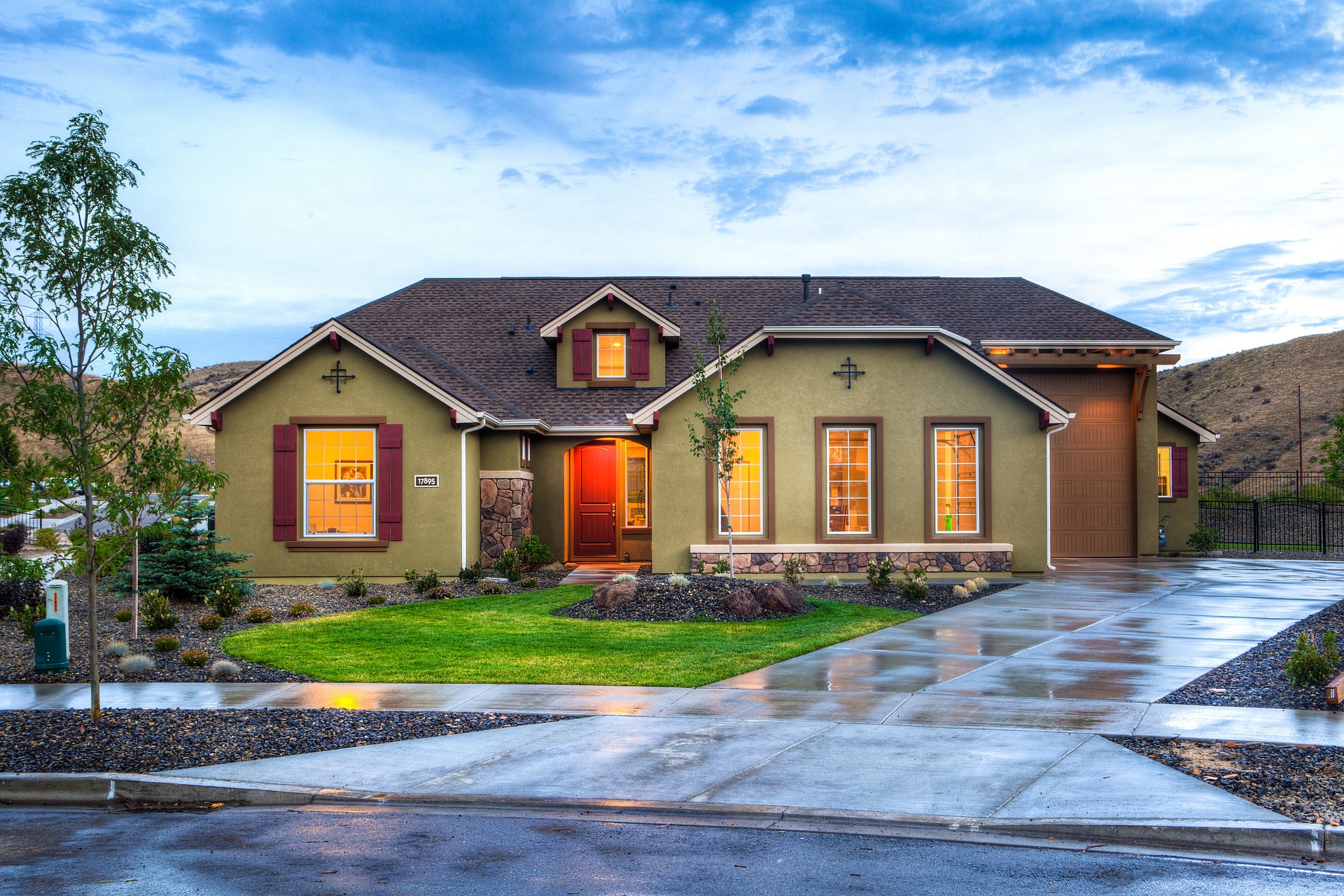 house-2609016_1920